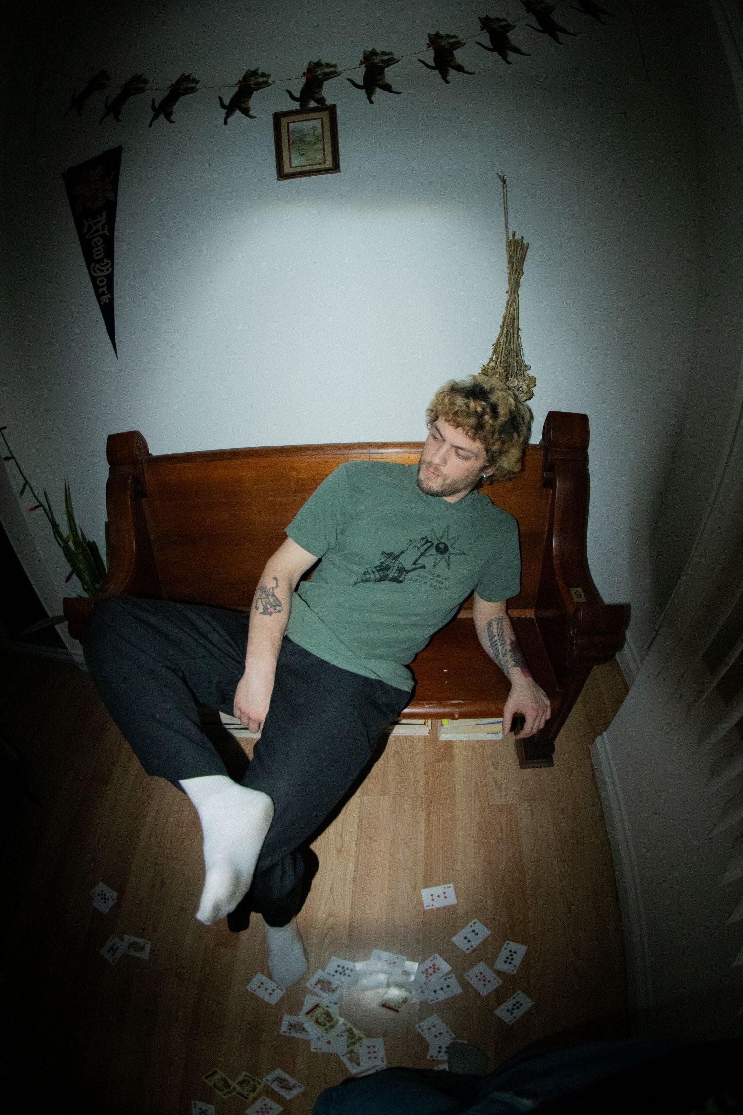 the scratch tee